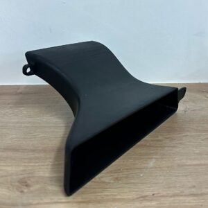 Kierownice powietrza dolotu